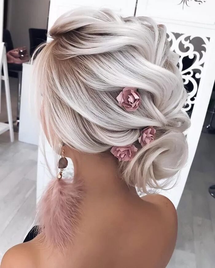 Прически 2024 вк platinum blonde hair, pink feather earrings, wedding hairstyles, hair in a low u