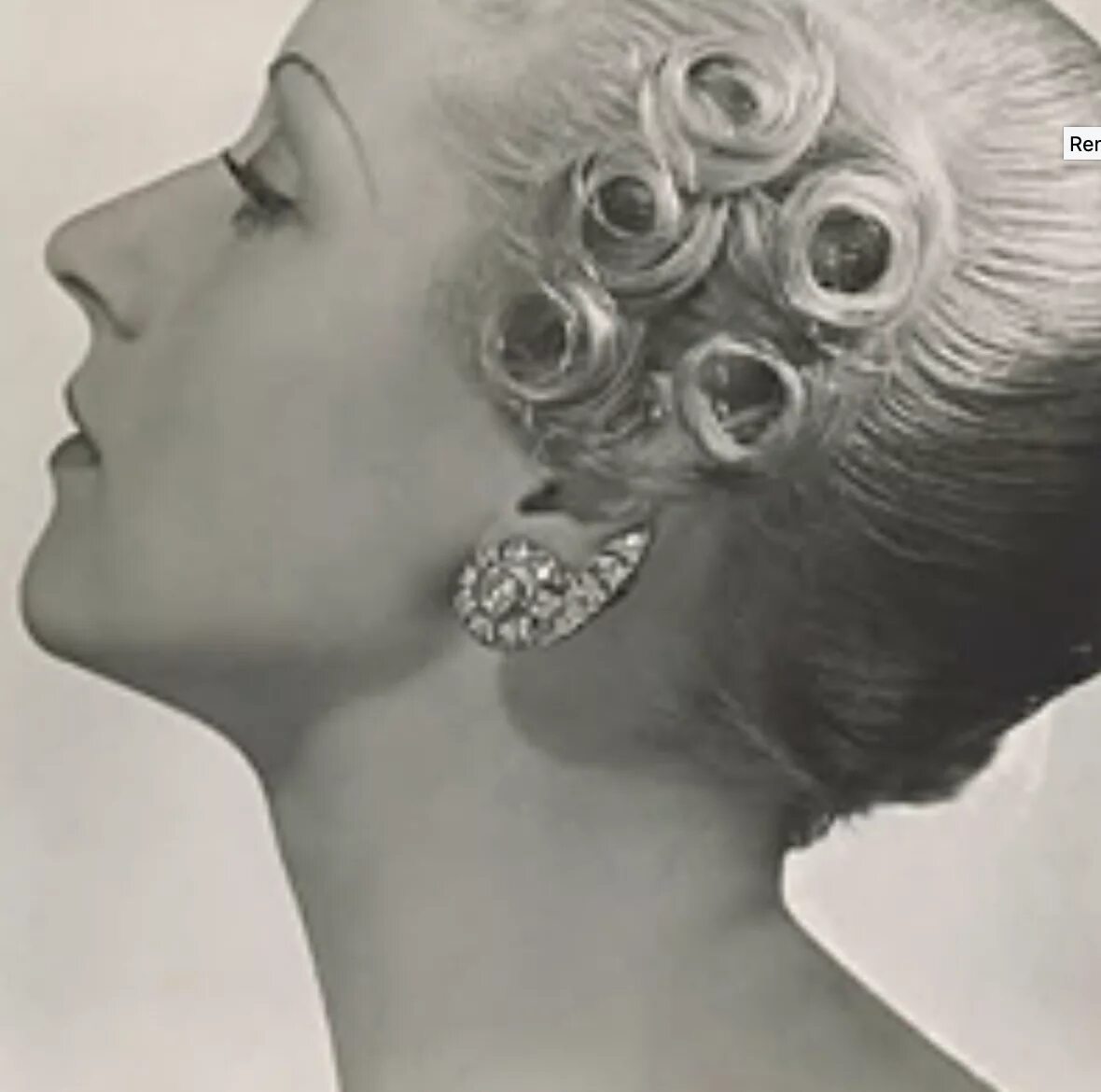 Прически 30 40 годов история Файл:Bijoux René Boivin in Vogue- mars 1934.jpg - Вікіпедія