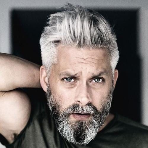 Прически 42 года 42 Best Men Hairstyles for Gray and Silver Hair for 2022 Erkek saç kesimleri, Er