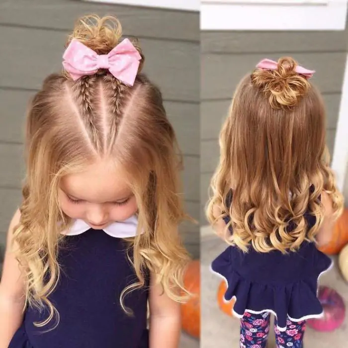 Простые и красивые прически для девочек на 1 сентября 2023 Kids hairstyles, Baby