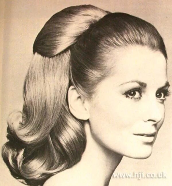 Прически 50 длинные волосы Pin on BB 60s hair, 1960s hair, Retro hairstyles