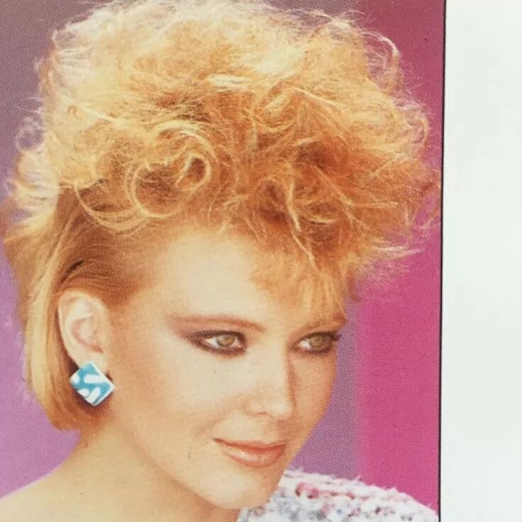 Прически 80 на средние волосы Hair And Beauty Like Its 1985 on Instagram: ""A slightly longer style with plent