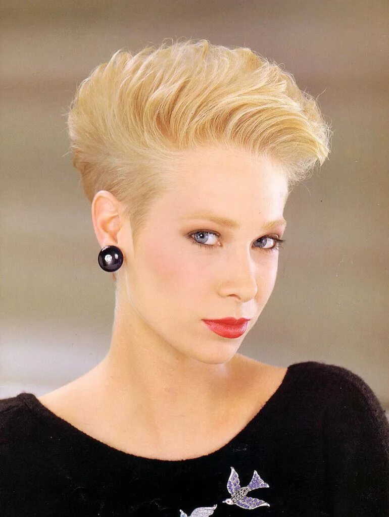 Прически 90 х на короткие волосы женские Page 018 - Crop Short hair haircuts, 80s short hair, Hair cuts