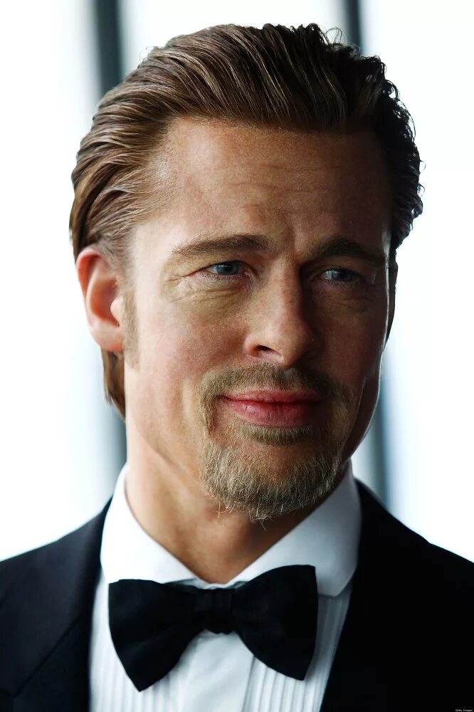 Прически актеров Straight But Not Narrow Brad pitt, Haircuts for men, Mens hairstyles