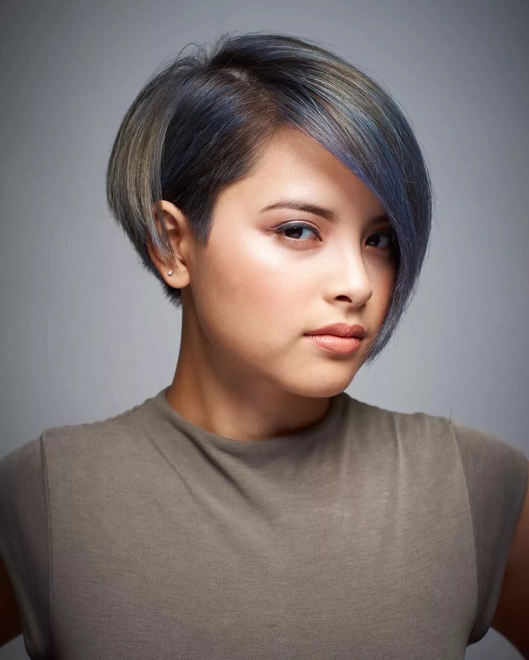 Прически асимметрия на короткие See this Instagram photo by @russellmayes * 88 likes Short hair styles for round