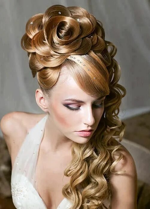 Прически бесплатно без регистрации Pin by Crystal on Hair Long hair styles, Hair styles, Prom hairstyles for long h