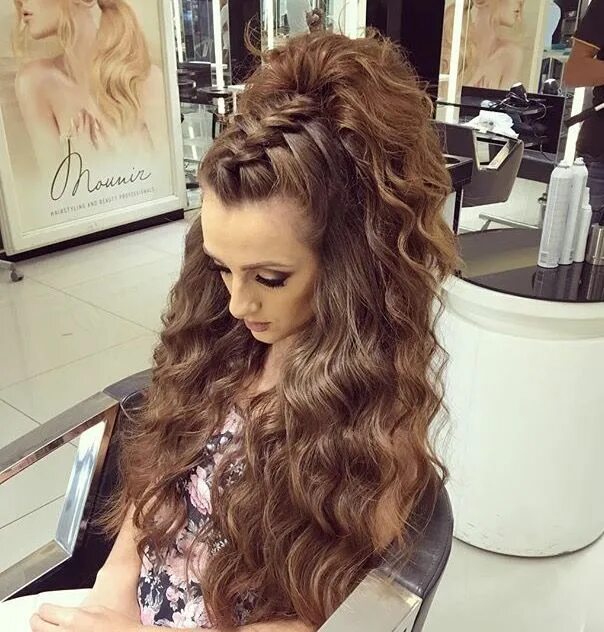 Прически без локонов фото Pin de My Hairstyles en Hair Styles Peinados boda pelo largo, Peinados con cabel