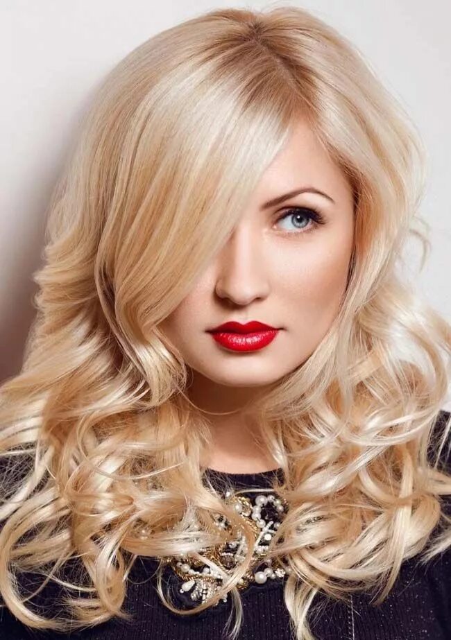 Прически блонд фото HugeDomains.com Cheveux blond, Couleur cheveux blond, Couleur cheveux