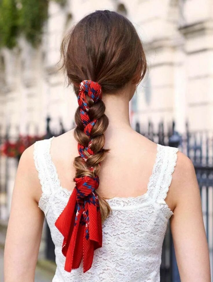 Прически длинные с лентой 6 Different Ways To Wear A Scarf In Your Hair - Poor Little It Girl Scarf hairst