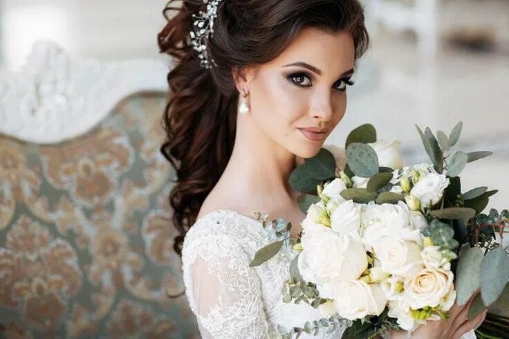 Прически длинные свадебные фото Fryzury ślubne - koki, włosy długie, krótkie, warkocze, blond Wedding hairstyles