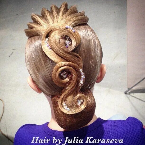 Прически для бальных танцев для девочек юниоры #hairdresser #updo #hair #hairstylist #hairstyle #ballroomhair #ballroom #blackp