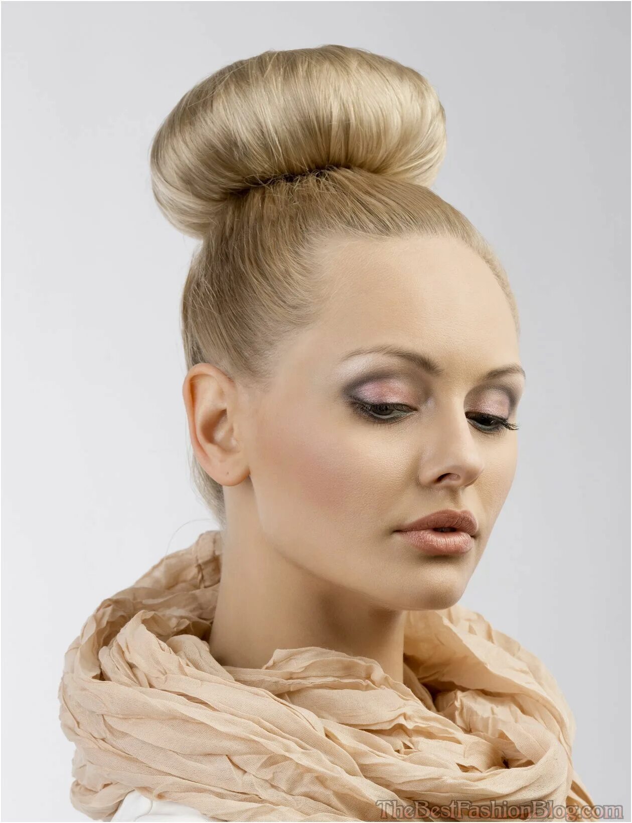 Прически для больших волос hipster topknot bun hairstyles 2015