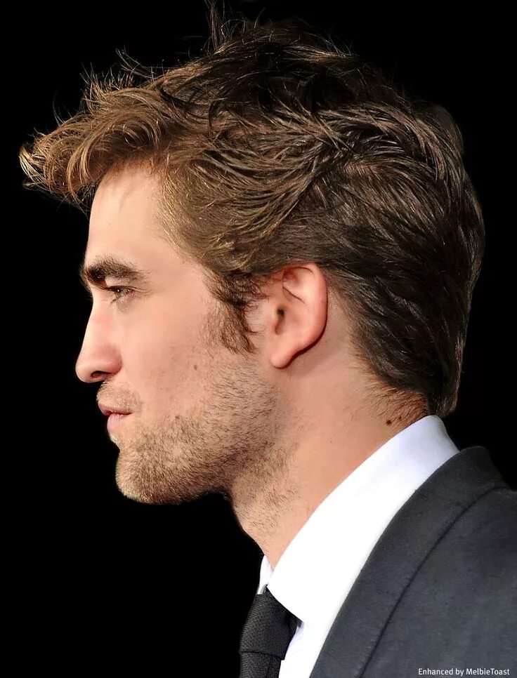 Прически для большого носа мужские seriously... Portrait, Robert pattinson, Profile photography