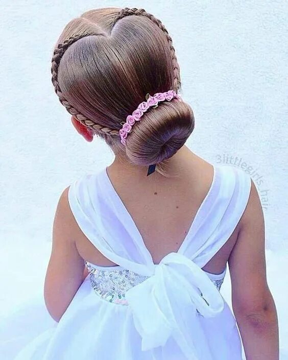 Прически для детей 2024 Шитье деткам - выкро Girl haircuts, Little girl haircuts, Girl hairstyles