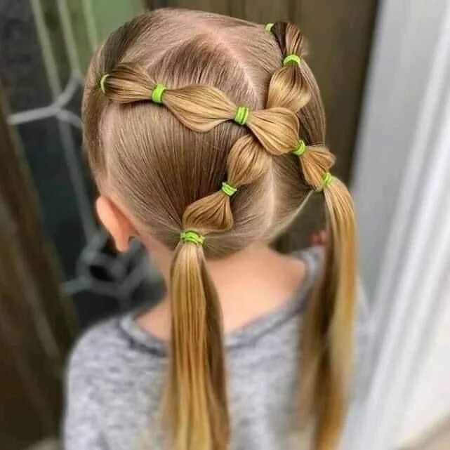 Прически для детей Pin on Ideas for Mia Kids hairstyles, Girl hair dos, Crazy hair