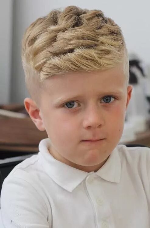 Прически для детей мальчиков 10 лет Layered Side Brushed Blonde Kid Kids hair cuts, Boy hairstyles, Kids hairstyles