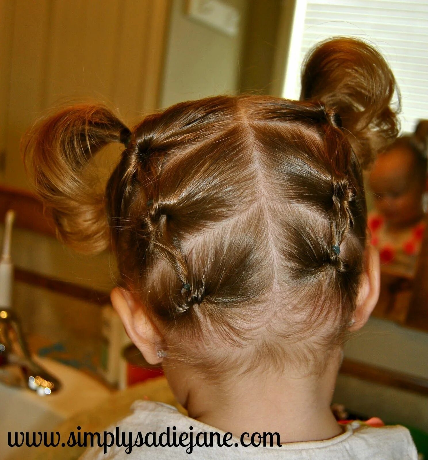 Прически для девочек 2х лет 22 MORE fun and creative TODDLER HAIRSTYLES!! Baby hairstyles, Toddler hair, Kid