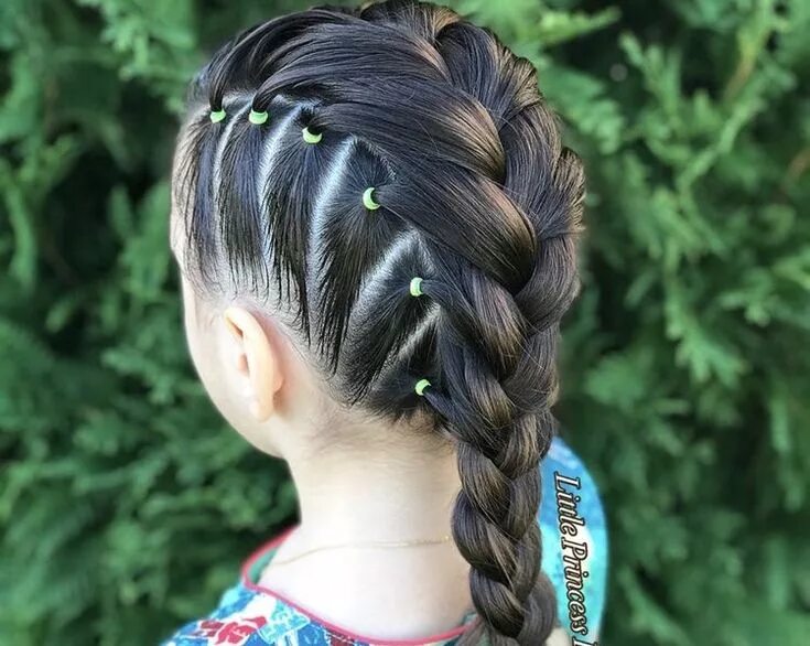 Прически для девочек на длинные косички Pin by Mary Martinez on Escolares Kids hairstyles, Kids braided hairstyles, Baby