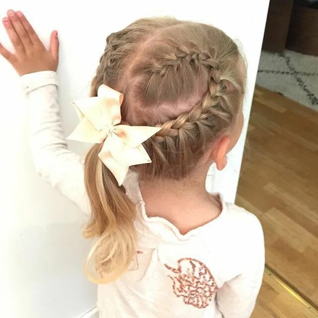 Прически для девочек первоклашек на каждый день Hjärtfläta Kids hairstyles, Girls hairstyles easy, Little girl hairstyles