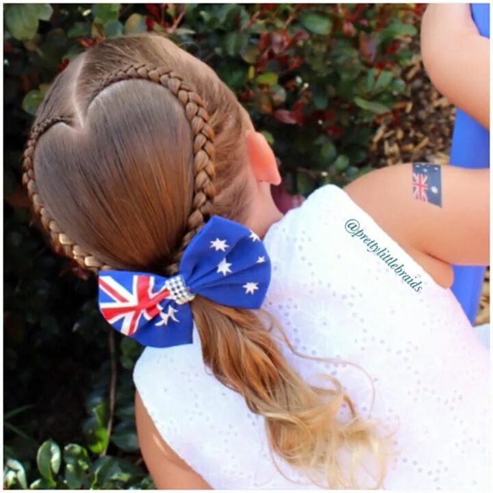 Прически для девочек под шапку lace braided heart Make up and Hair Styles in 2019 Little girl braids, Little gi