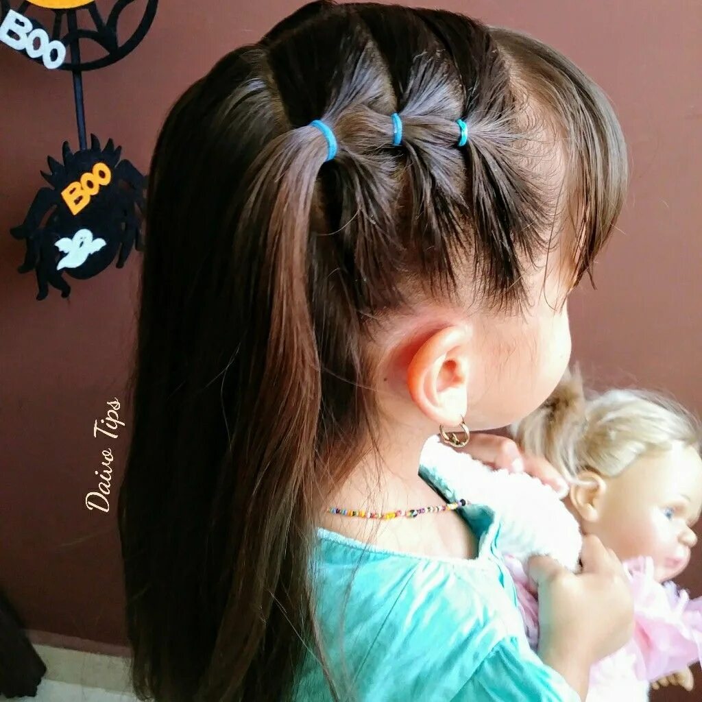 Прически для девочки с маленькими крабиками Peinado fácil y rapido con ligas Baby hairstyles, Baby girl hairstyles, Girly ha