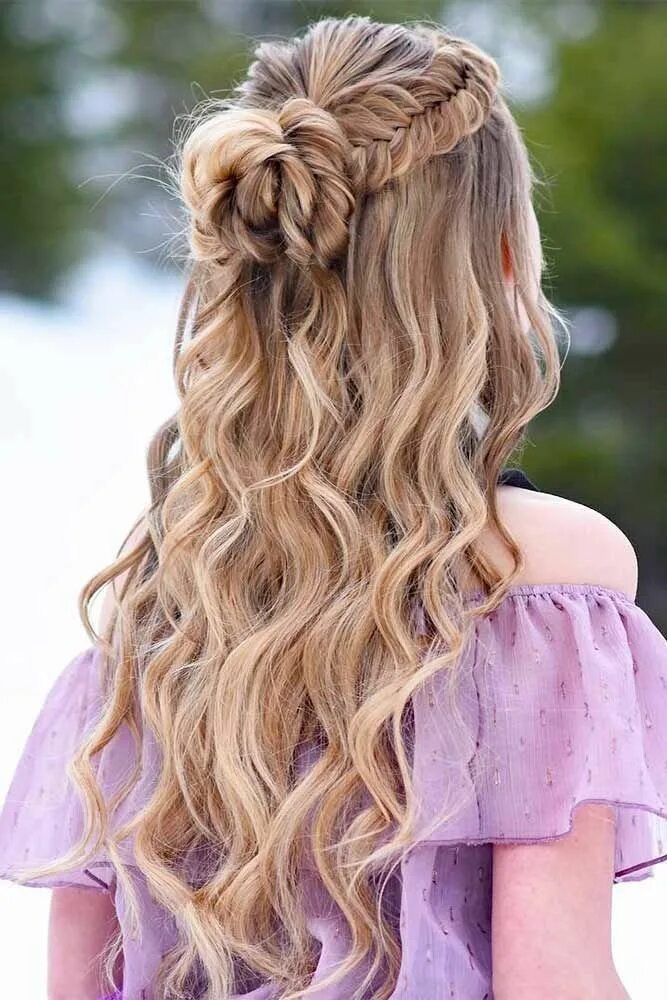 Прически для девушек распущенные волосы Malandrini Instagram ✨ Dance hairstyles, Prom hairstyles for long hair, Medium h