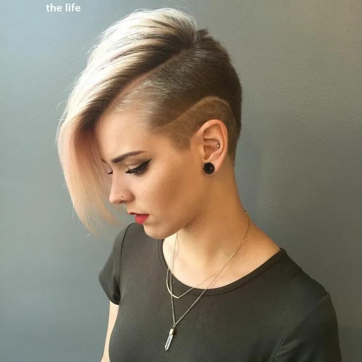 Прически для для девушки короткая очень nice hair style Shaved hair, Undercut hairstyles, Short hair styles