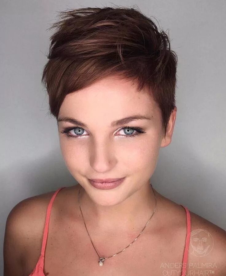 Прически для для девушки короткая очень 70 Flattering Short Choppy Hairstyles for 2024 Estilo de pelo corto, Cortes de c