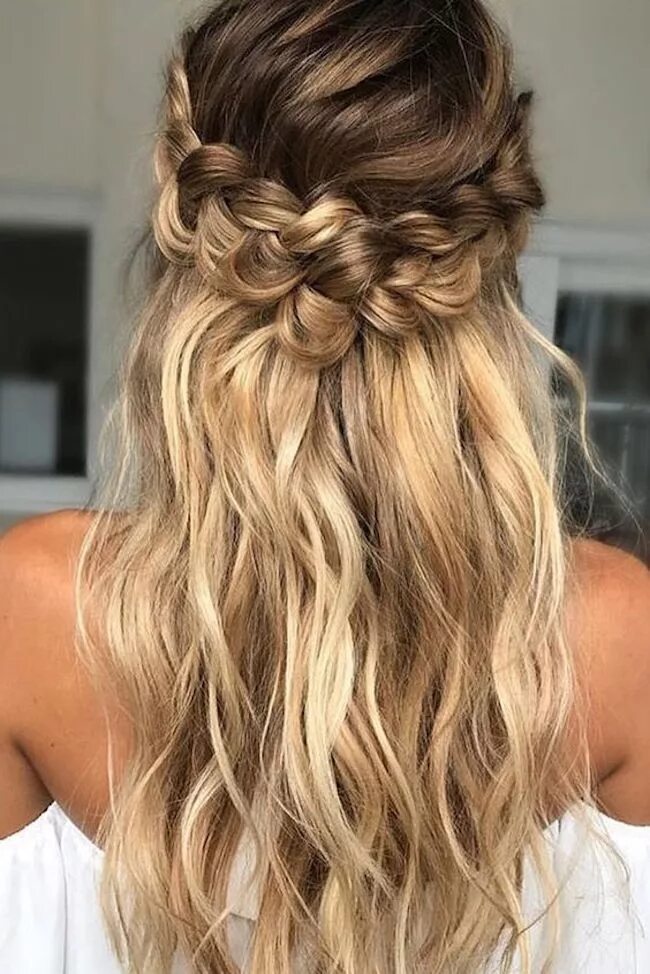 Прически для лета на длинные волосы Heavenly Hair Wedding Hairstyles For Long Hair Tania Maras Coiffure de bal, Coif