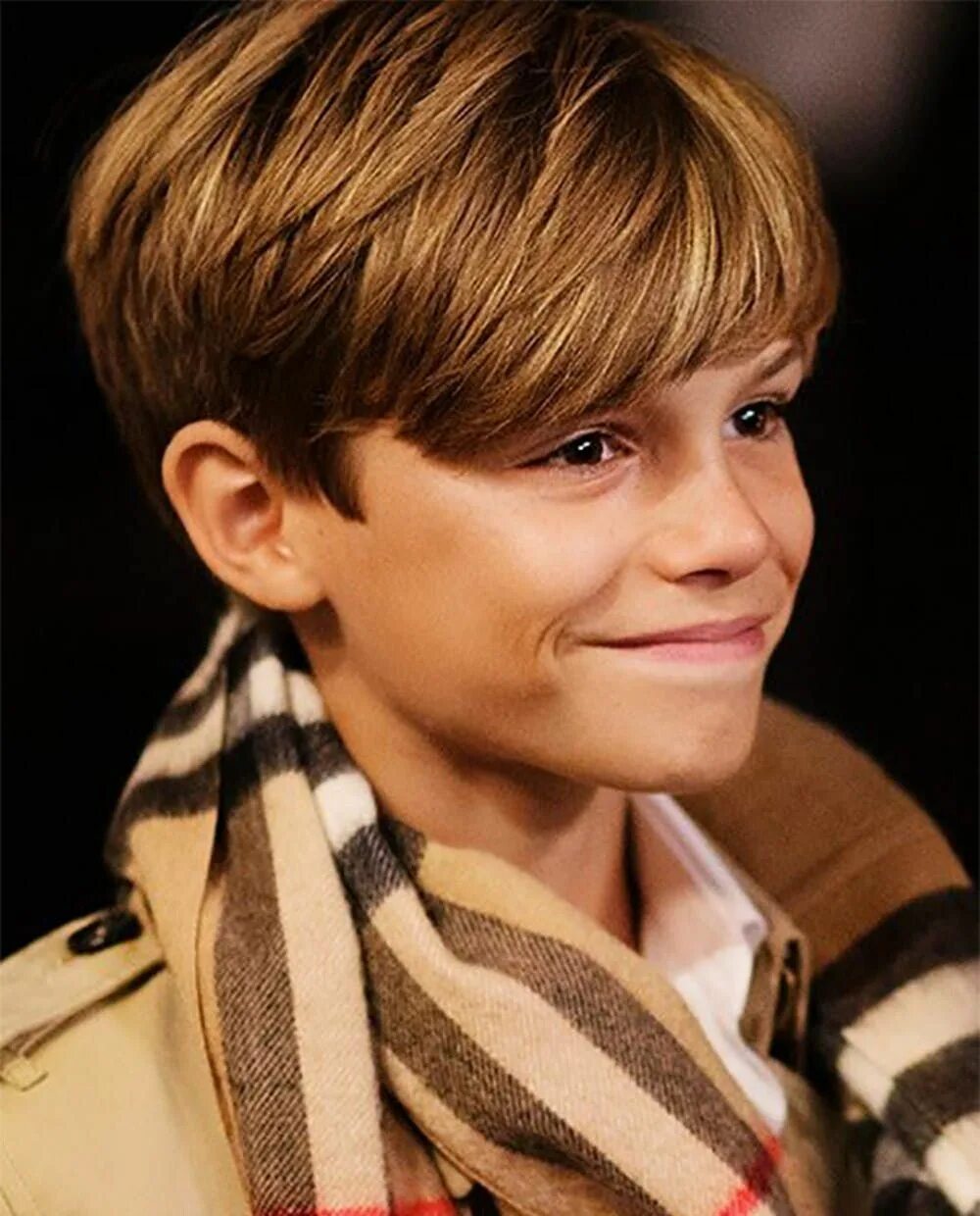 Прически для мальчиков 12 длинные 9 Trendy Haircuts for Kids That You’ll Kinda Want Too Boys haircut styles, Boy h