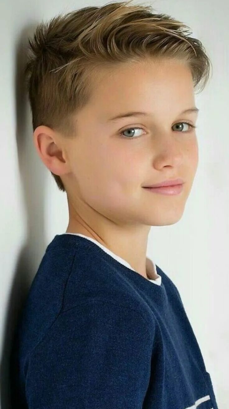 Прически для мальчиков модные 7 8 лет Noah Raeken Boys haircuts, Hair cuts, Boy hairstyles