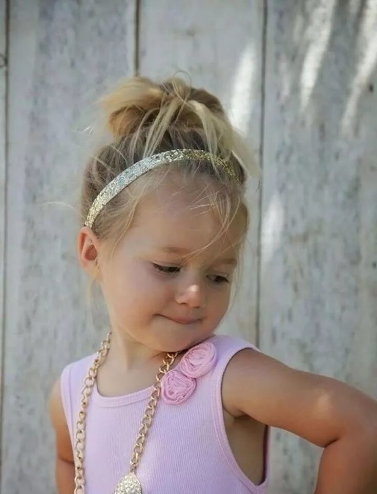 Прически для маленький девочек фото braid hairstyles easy Headband #littlegirlhairdos (With images) Baby hairstyles,