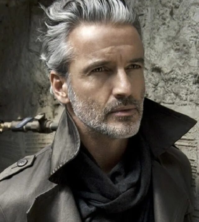 Прически для мужчин средних лет Gray is the new black... Older mens hairstyles, Beard styles for men, Grey beard