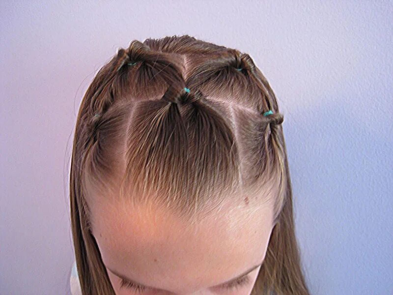 Прически для отращивания челки для девочек Bang Pull Back 5 Flipped Ponytails from BabesInHairland.com (13) - Babes In Hair