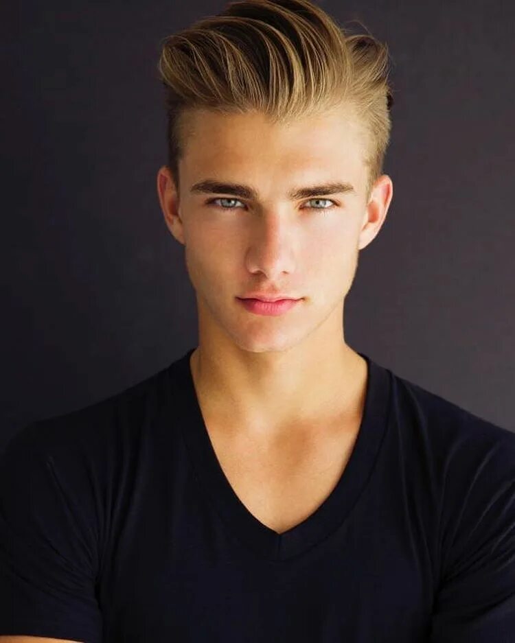 Прически для парней 18 лет Menshair Mens hairstyles pompadour, Pompadour hairstyle, Mens hairstyles