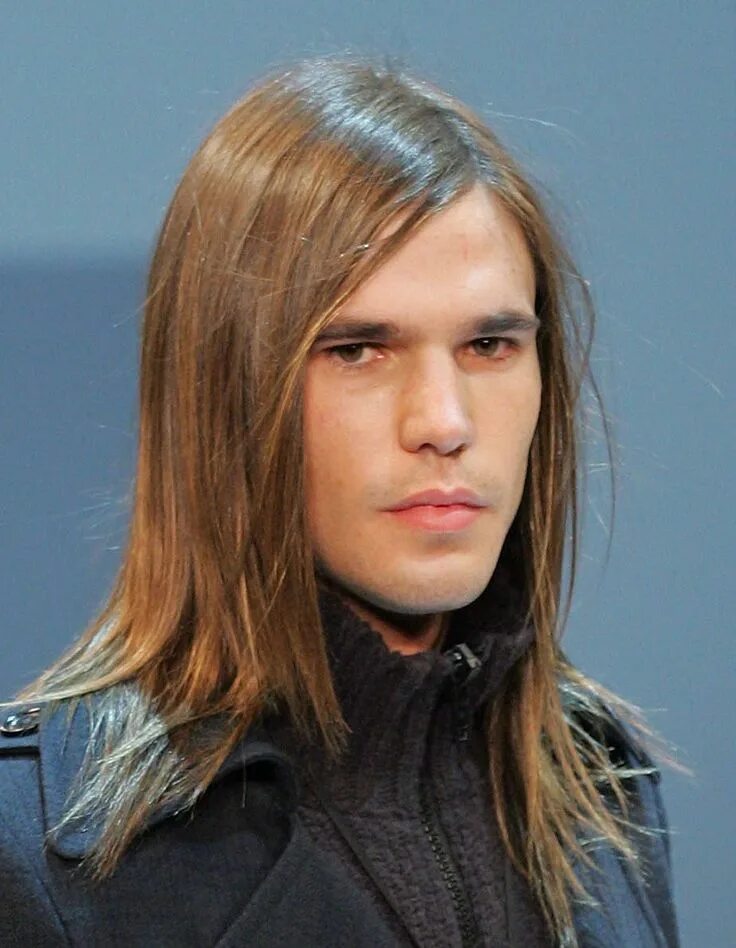 Прически для прямых волос мужские длинные long layers Long hair styles men, Hair styles, Boys long hairstyles