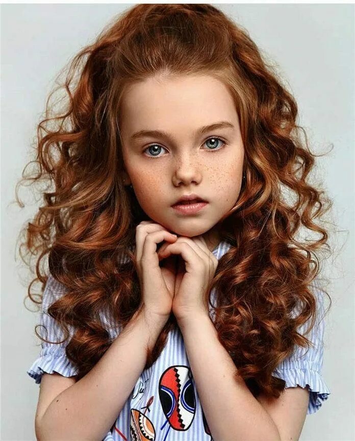 Прически для пышных волос для девочек 80 Long Curly Hairstyles for Women in 2020 Girl haircuts, Curly girl hairstyles,