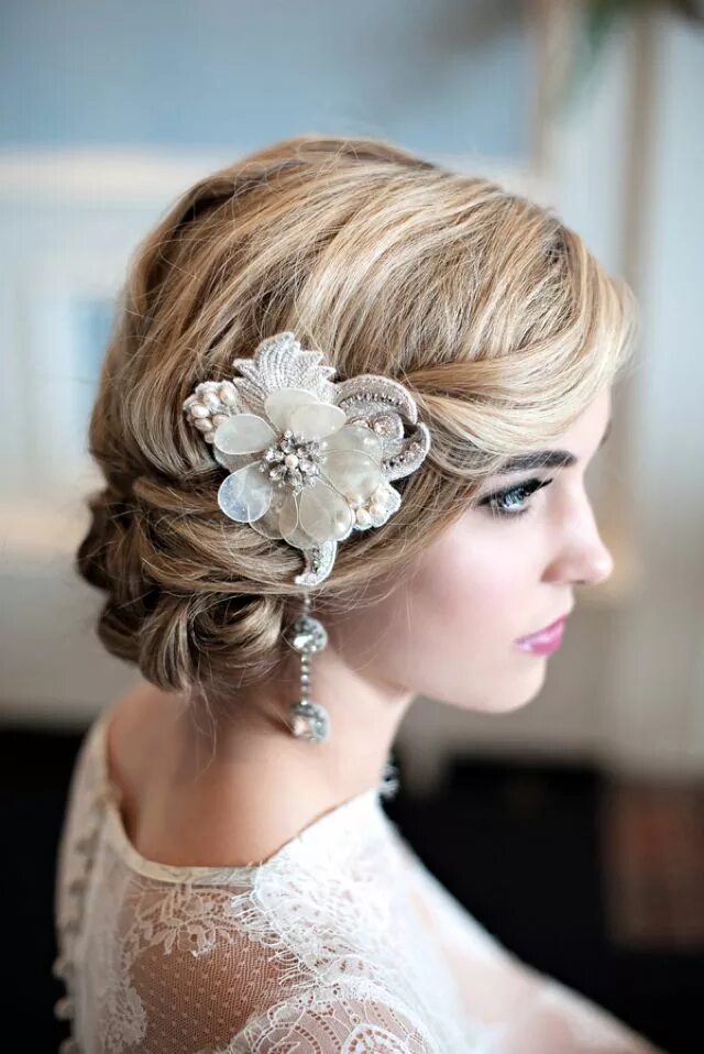 Прически для регистрации Vintage French Wedding Vintage wedding hair, Vintage bridal hair, Wedding hairst