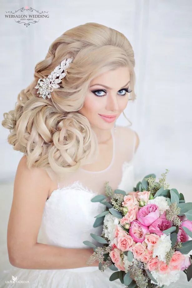 Прически для регистрации 10 Glamorous Wedding Hairstyles You'll Love Wedding updo, Wedding hairstyles, Su