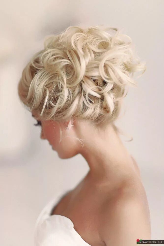 Прически для регистрации Свадебные прически на средние фото Long hair styles, Curly wedding hair, Elegant