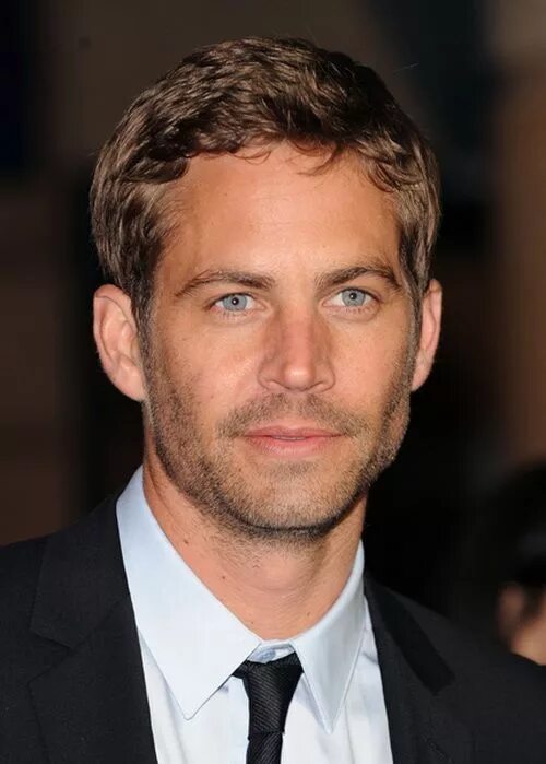 Прически для широкого лба мужские Short Hairstyles Men Hairstyles Paul walker, Actor paul walker, Paul walker hair