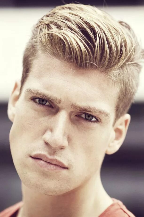 Прически для светлых волос мужские Mens hair in general Mens hairstyles, Mens hairstyles short, Blonde male models