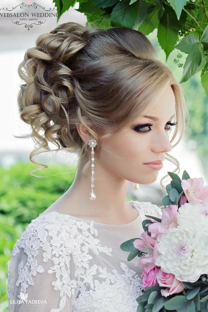 Прически для женщин на свадьбу фото Summer Wedding Hairstyles Ideas For Modern Brides 2024 Guide Summer wedding hair