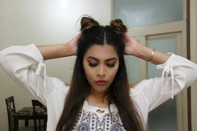 Прически два пучка на длинные волосы Twin Buns- NO Heat 2 Minute Hairstyle Hair without heat, Wavy hair overnight, No