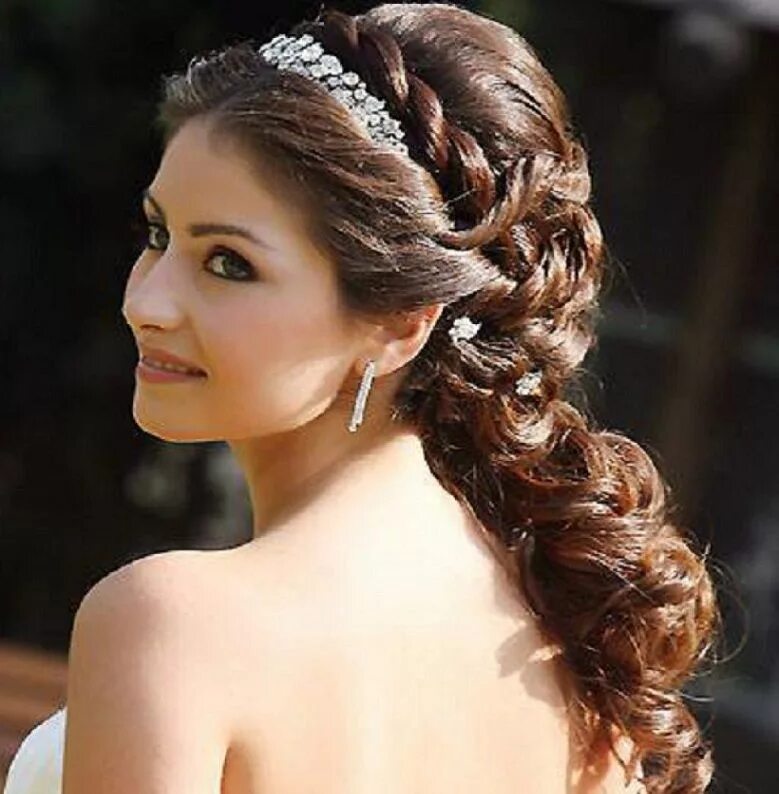 Прически греческого стиля на длинные Wedding Hair Wedding Hairstyles For Curly Long Hair With Pearl Headband Braids f