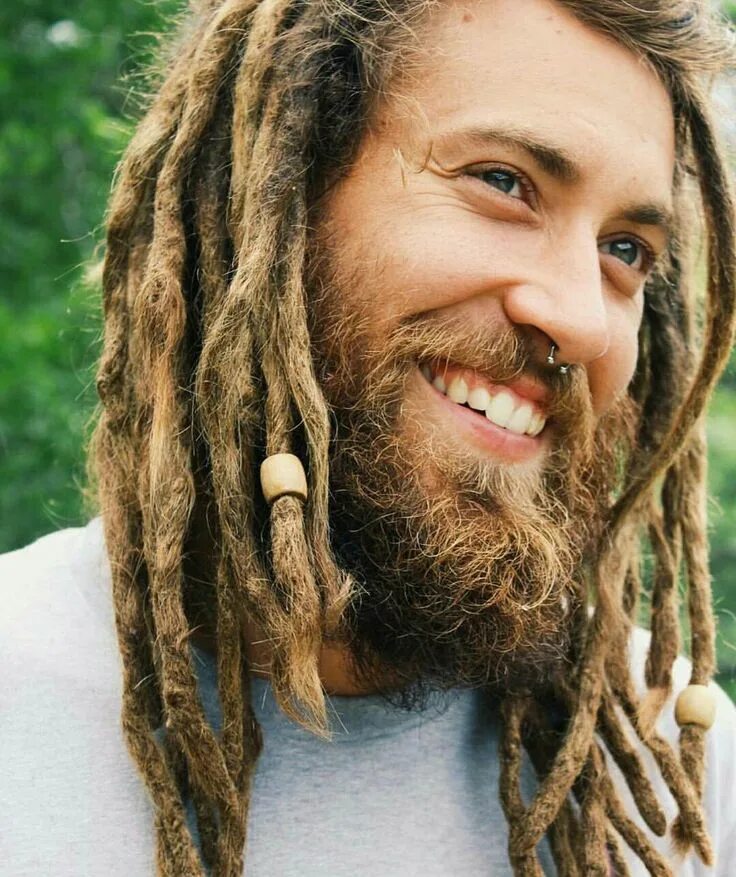 Прически хиппи мужские Pin by Ria Bylska on Dreadlocks 1 Dreadlock hairstyles for men, Dreadlocks, Drea