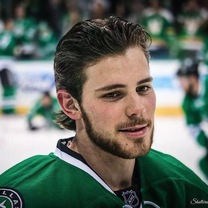 Прически хоккеистов длинные Pin on I love Tyler Seguin