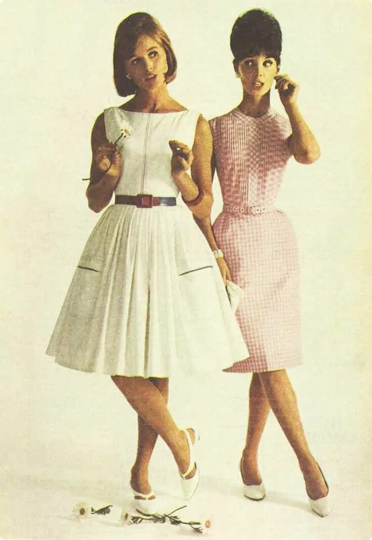 Прически и платья 60 годов Pin by Korin Becraft on What to Wear 1960s fashion women, 1960s dresses, 1960s f