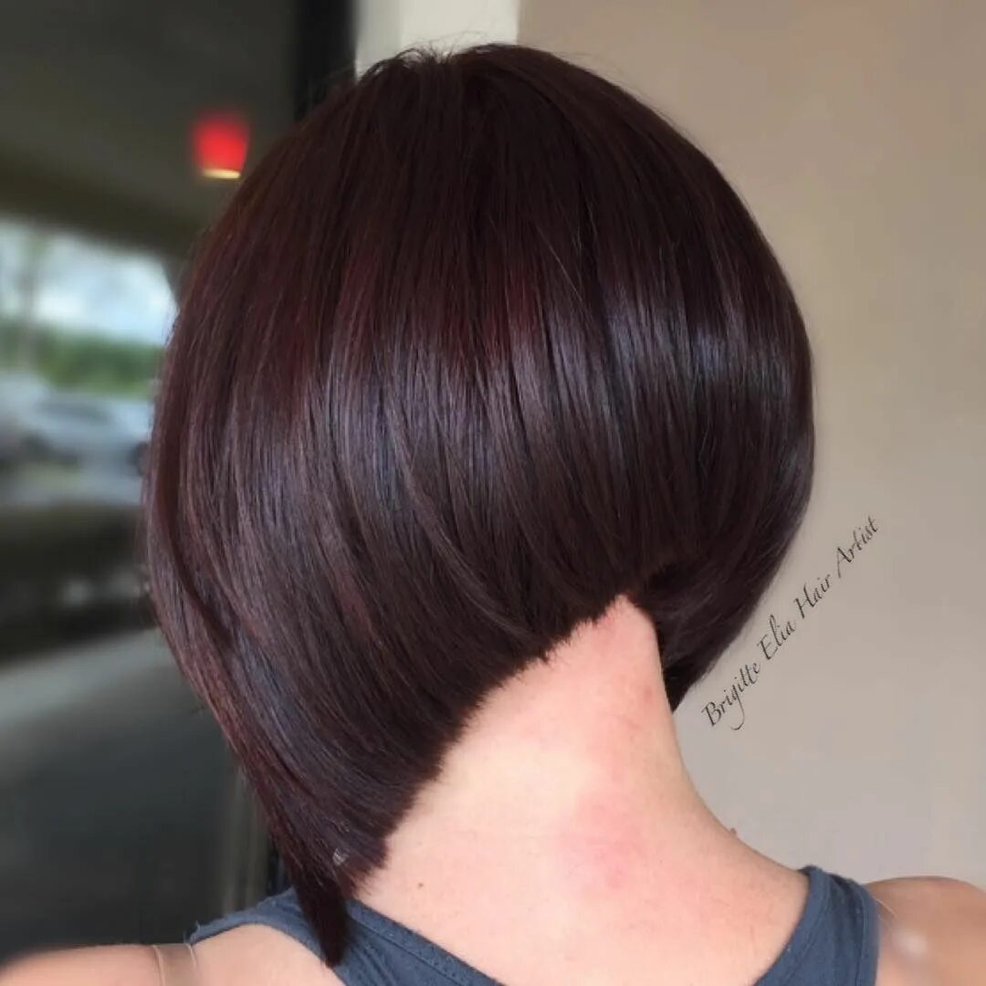 Прически каре фото сзади 50 Inverted Bob Haircuts Women Are Asking For in 2020 - Hair Adviser Angled bob 