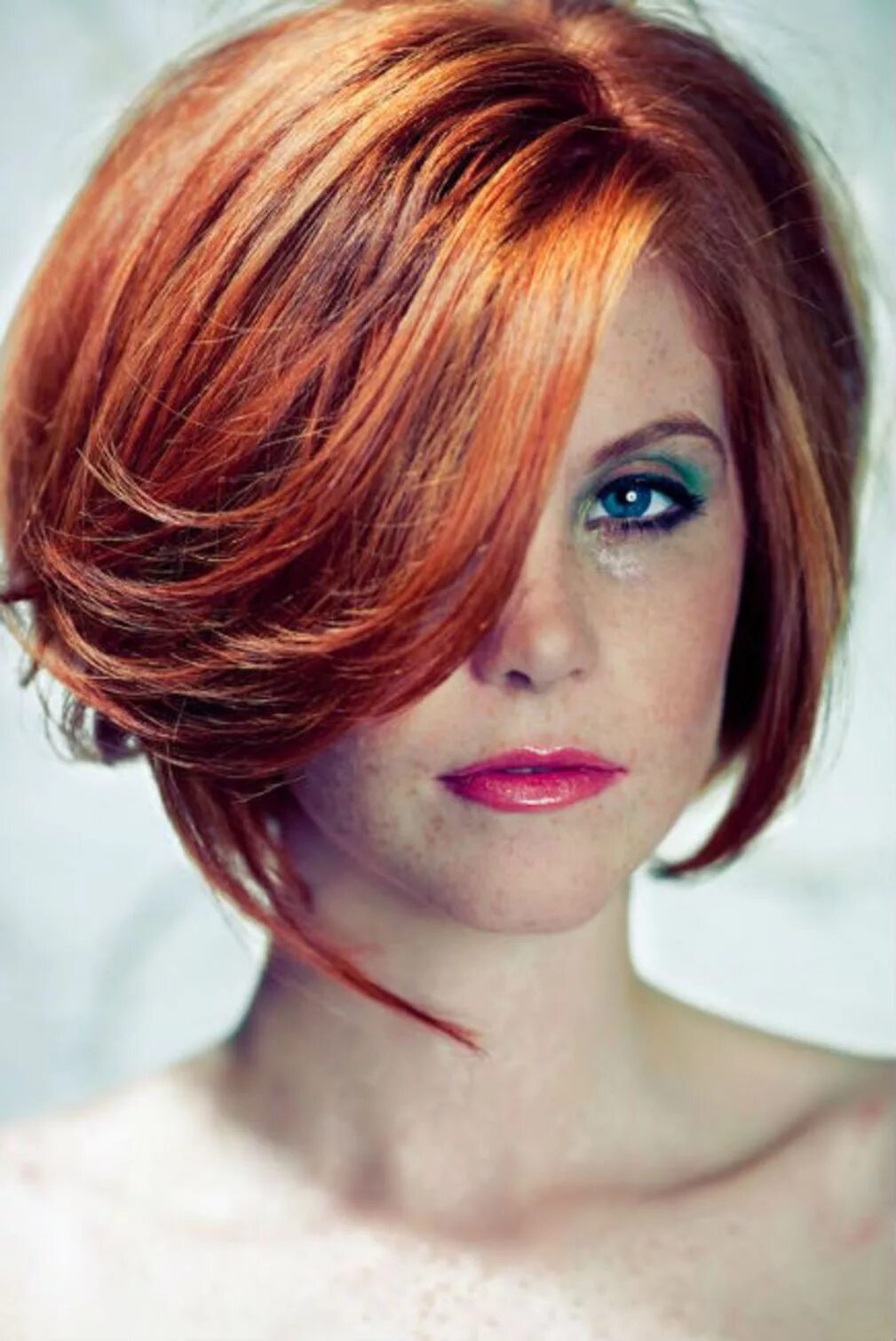 Прически каре рыжие Les plus belles coupes carré Short hair color, Short hair styles, Short summer h